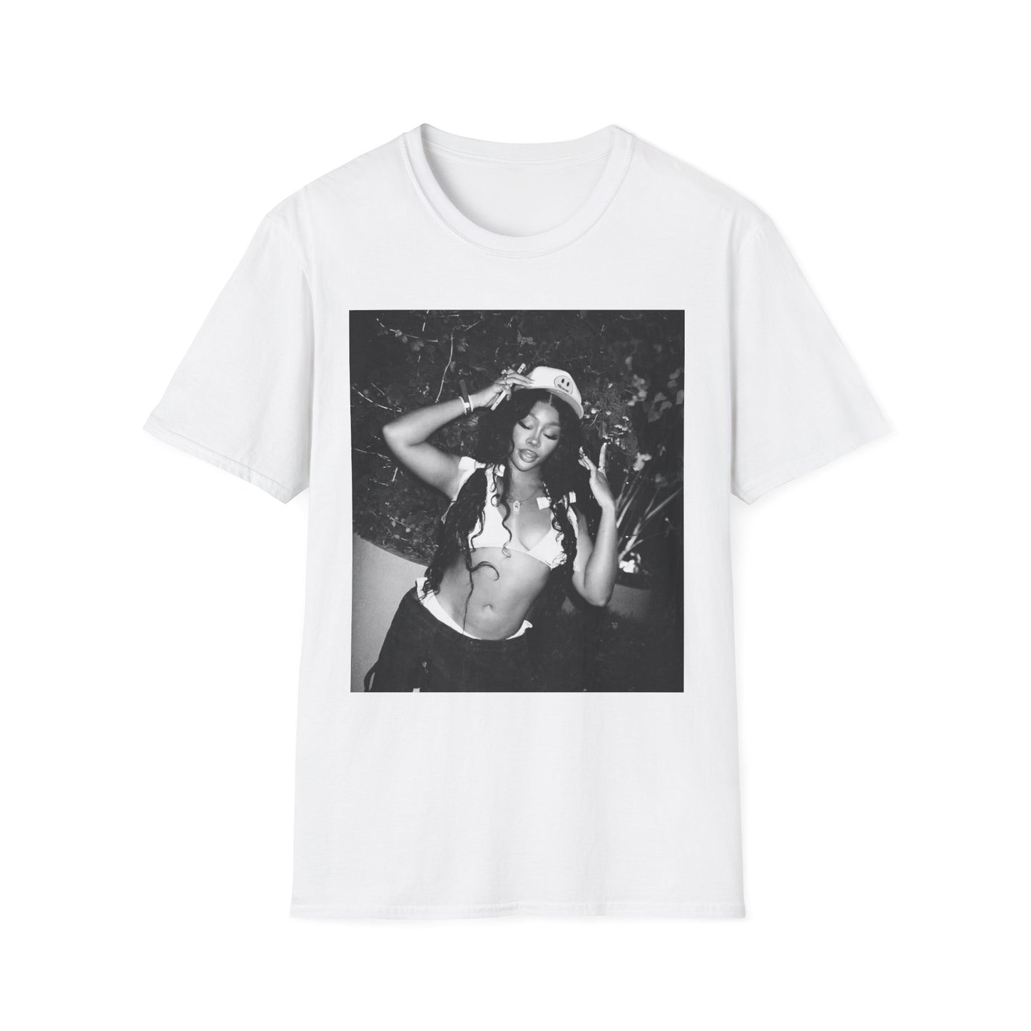 Vintage Vibes Unisex Softstyle T-Shirt, Retro Tee, Classic Shirt, Hipster Top, Nostalgic Fashion, Gift for Him or Her