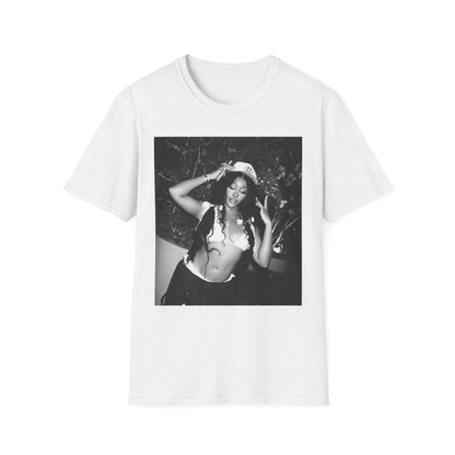Vintage Vibes Unisex Softstyle T-Shirt, Retro Tee, Classic Shirt, Hipster Top, Nostalgic Fashion, Gift for Him or Her