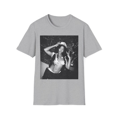 Vintage Vibes Unisex Softstyle T-Shirt, Retro Tee, Classic Shirt, Hipster Top, Nostalgic Fashion, Gift for Him or Her