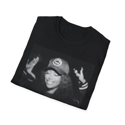 SZA Unisex Graphic T-Shirt with Vintage Vibe, Casual Wear, Streetwear Style, Gift for Music Lovers, Relaxed Fit, Cool Graphic Tee