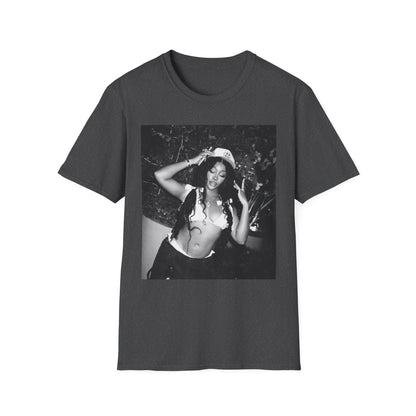 Vintage Vibes Unisex Softstyle T-Shirt, Retro Tee, Classic Shirt, Hipster Top, Nostalgic Fashion, Gift for Him or Her